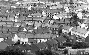 The Troubles in Belfast : Northern Ireland : Personal Photo Projects : Photos : Richard Moore : Photographer